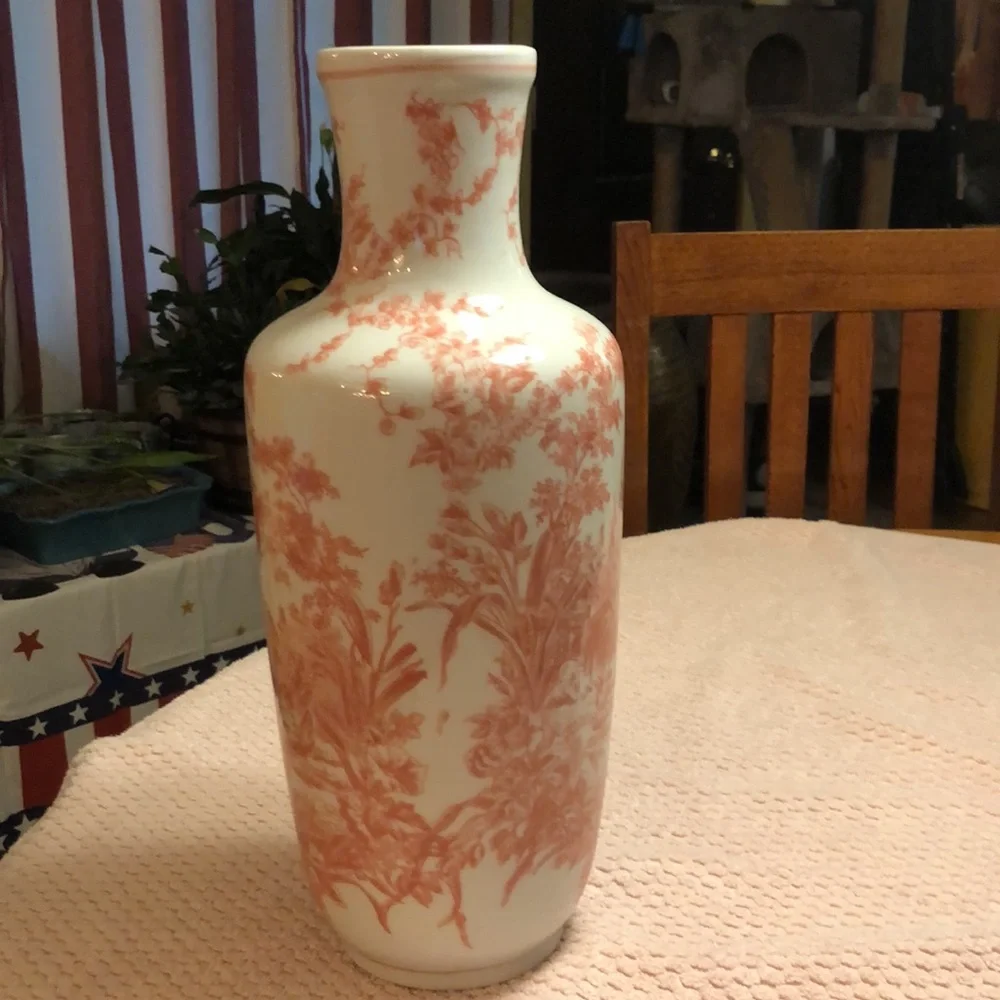 Formalities by Baum bros white and pink vase 16”x7”x3.25”